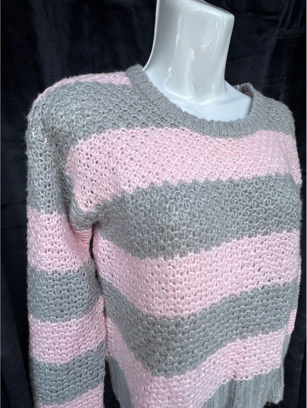 Aeropostale Women's Pink and Gray Striped Knit Sweater Size Small